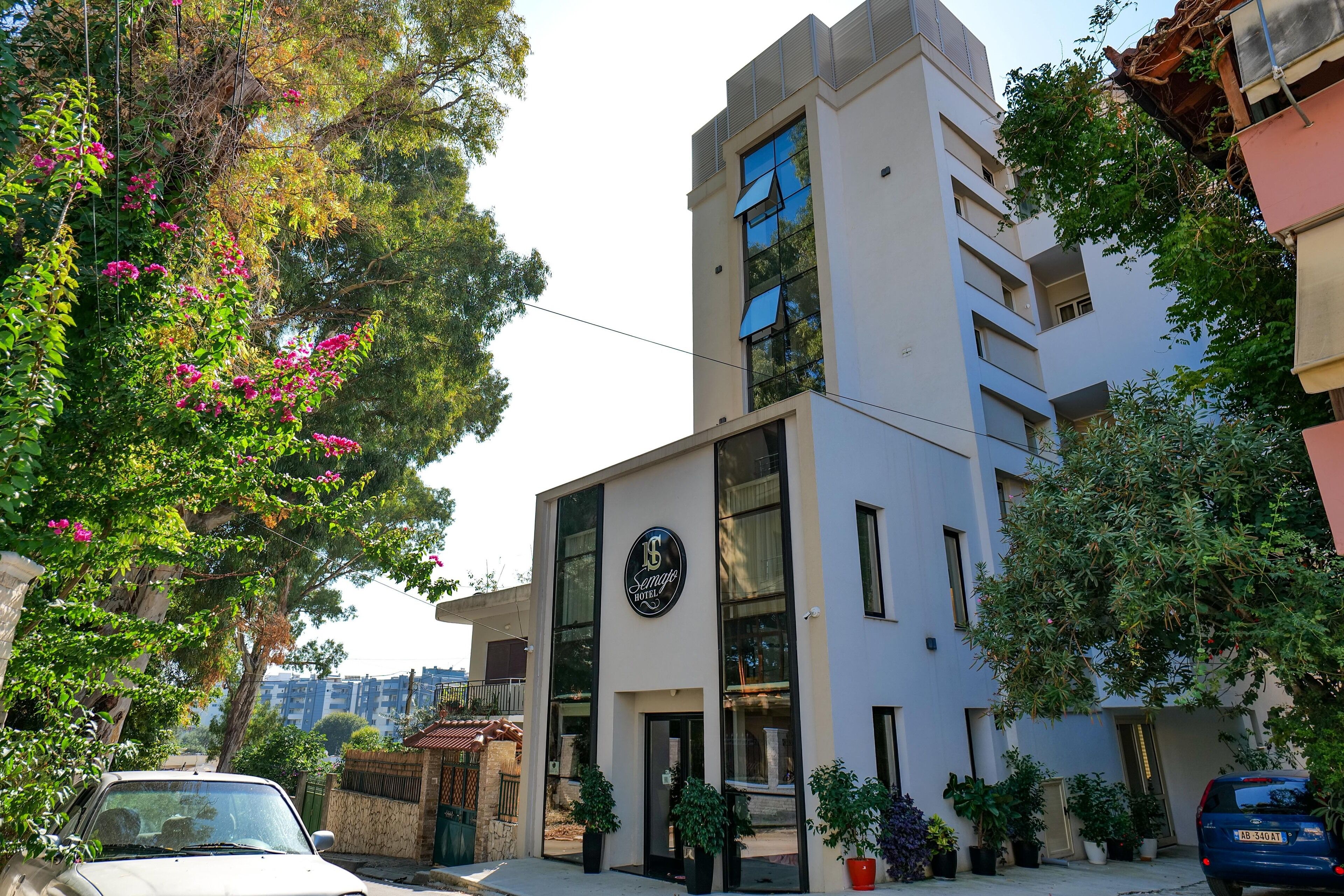 Photo - Hotel Semajo