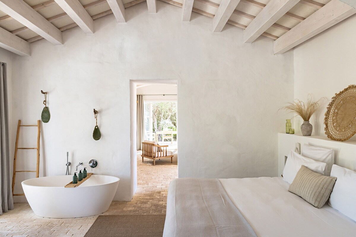 Torrevella Suite Signature Casita