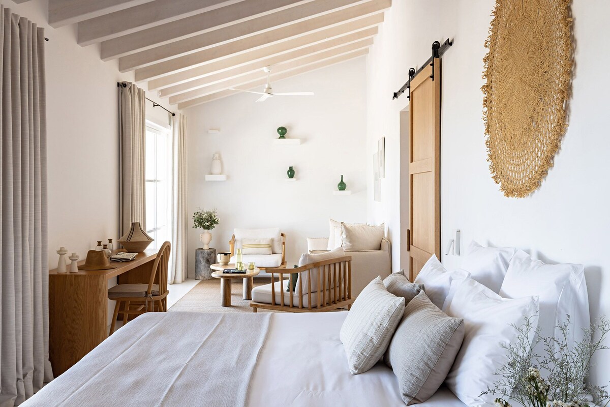 Suite, 2 Bedrooms, Private Pool | Premium bedding, minibar, in-room safe, desk