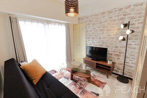 2 Bedroom Apartment | Living room | TV - Pebliss Hikari No.4 (Tokyo)