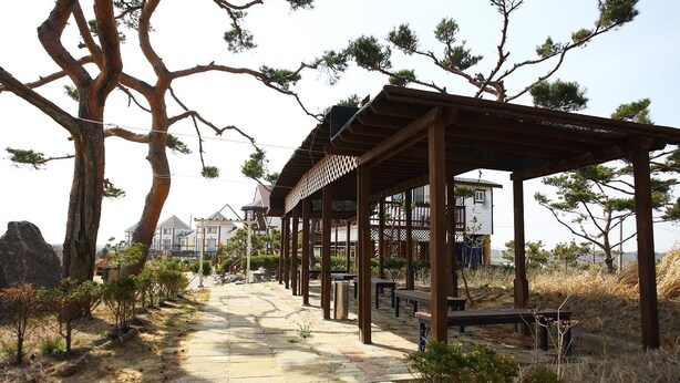 Exterior - Batnaru Caravan (Taean)
