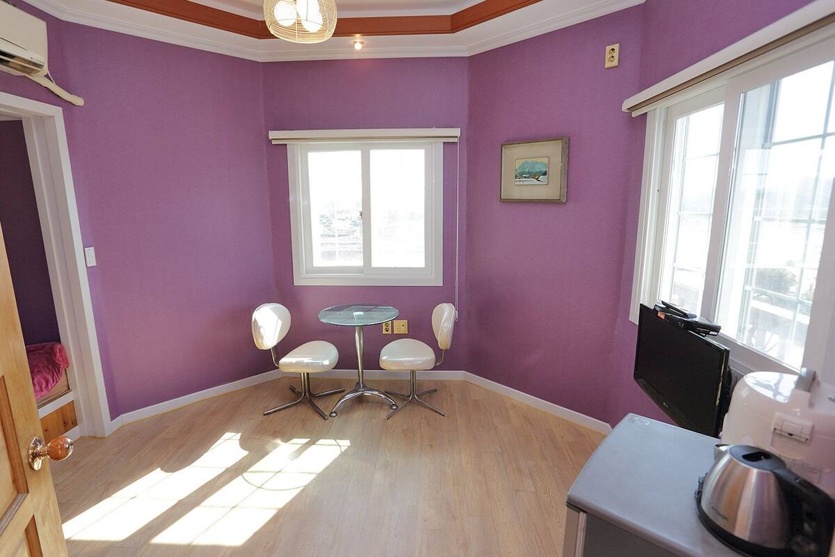 Double Room (Sentimental) | Living area | TV