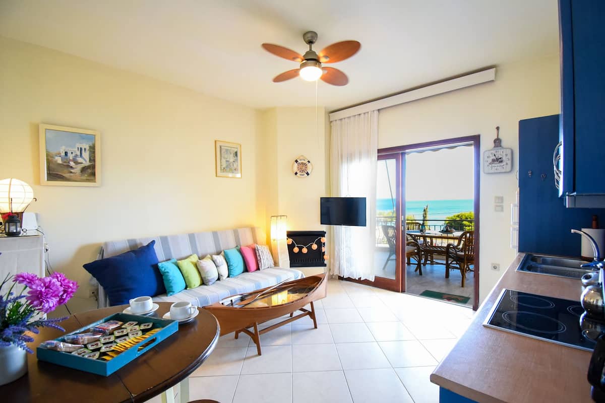 Basic Apartment, 2 Bedrooms, Beach View | Private kitchen | Fridge, oven, stovetop, coffee/tea maker