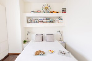 Appartement Ville | 1 chambre, fer et planche à repasser, accès au Wi-Fi (inclus)