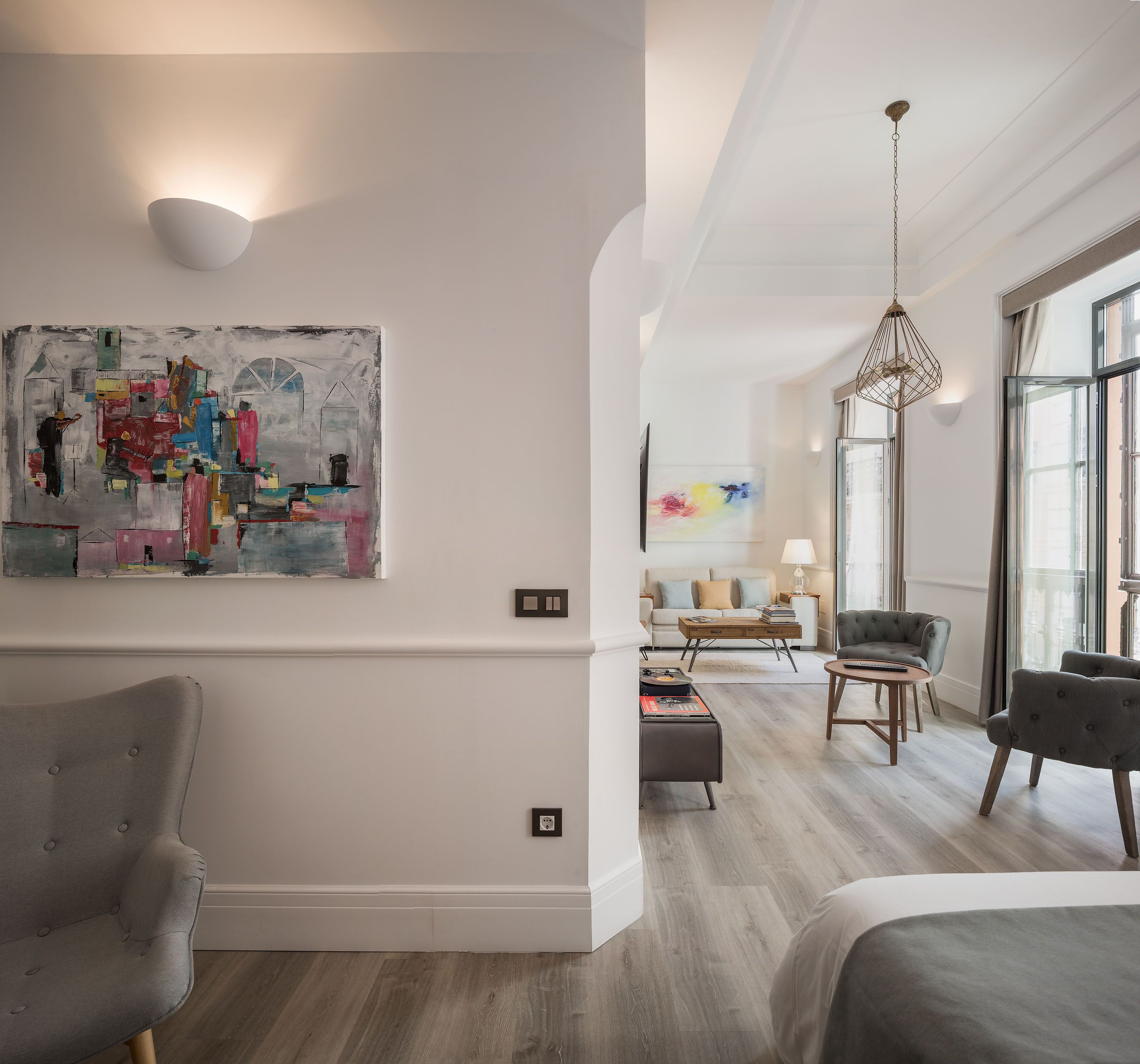 Literie de qualité supérieure, coffres-forts dans les chambres, bureau