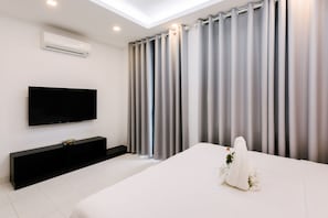 Zimmer (Hoi An) | Schreibtisch, Verdunkelungsvorhänge, schallisolierte Zimmer