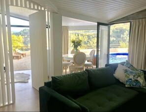 Cottage, 3 Bedrooms, River View | Living room