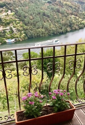Cottage, 3 Bedrooms, River View | View from room
