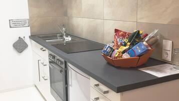 Signature-Apartment, Sauna (Private Sauna (Fee)) | Eigene Küche | Großer Kühlschrank, Mikrowelle, Ofen, Herdplatte