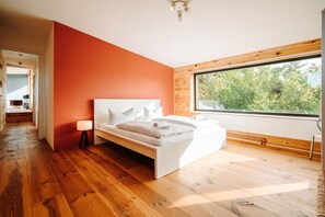 2 Schlafzimmer, Reisekinderbett, kostenloses WLAN