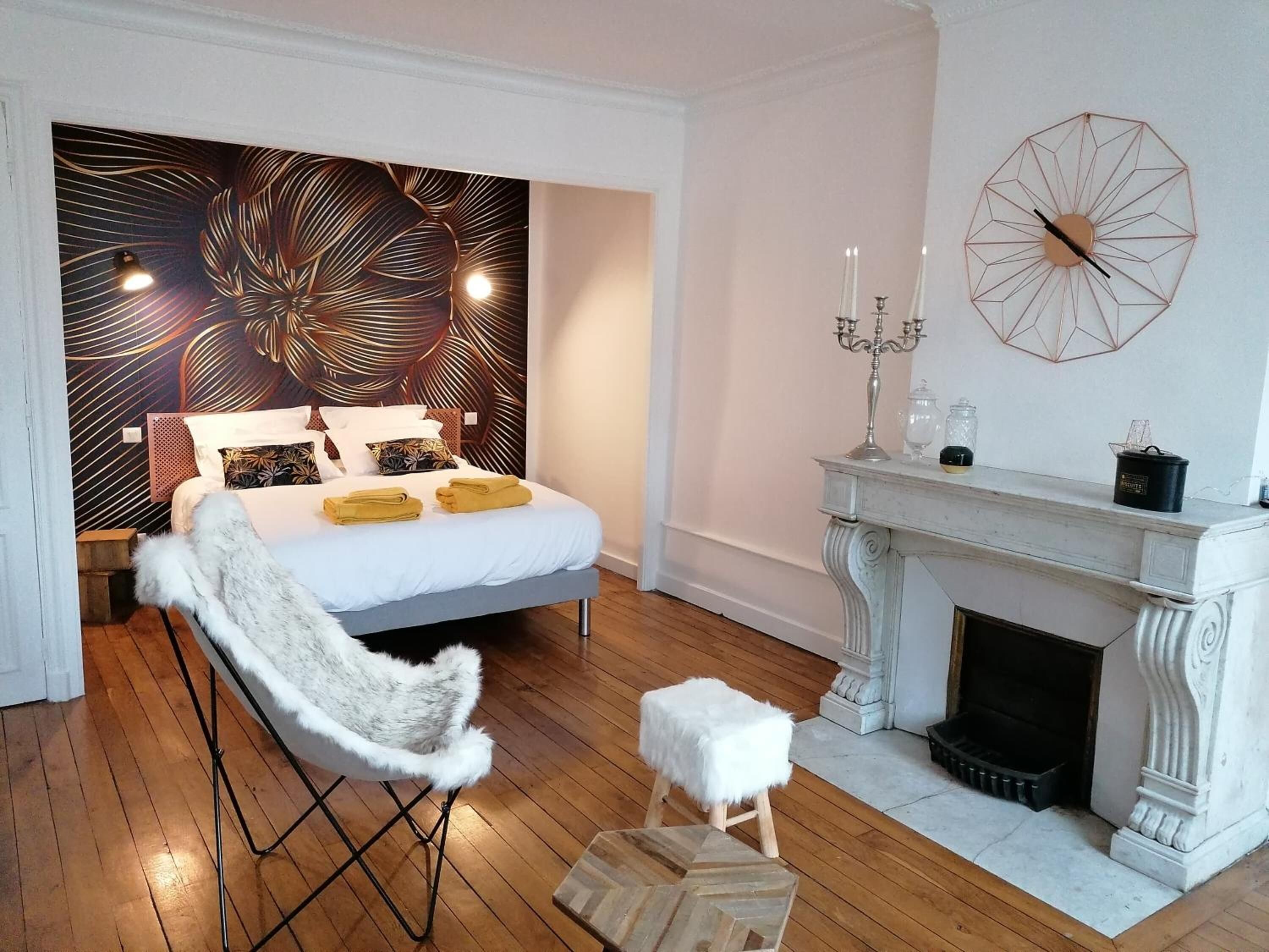 Wifi gratis y ropa de cama 