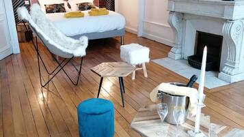 Deluxe tweepersoonskamer | Gratis wifi, beddengoed