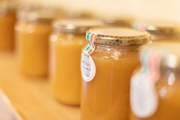 Breakfast meal - Podere San Giorgio farmhouse with swimming pool (5 apartments) (Radicofani, Italia)