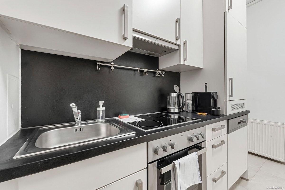 LOVELY STUDIO near Naschmarkt & Centre | Private kitchen