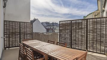 SUNNY FLAT/w. terrace near Naschmarkt and Centre | 陽台