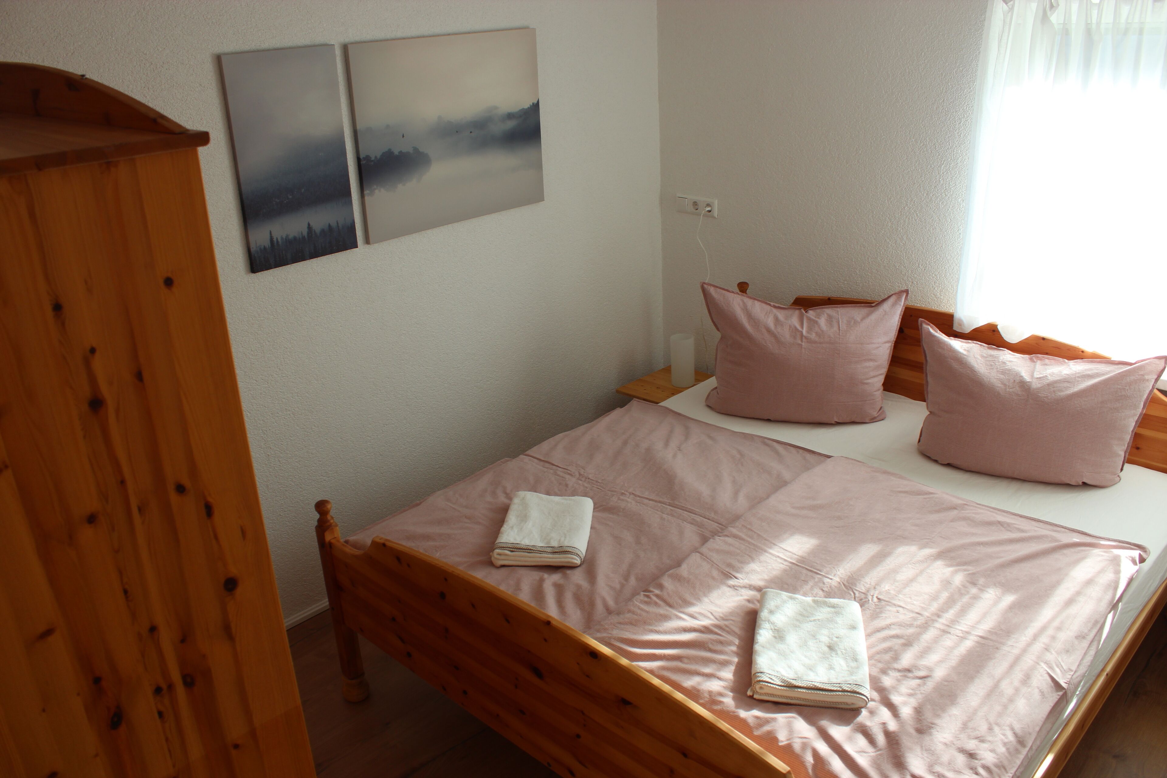 1 chambre, lit parapluie, Wi-Fi, draps fournis