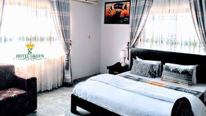 Unclassified image, 4 of 28, button - HOTEL GREEN (Accra)
