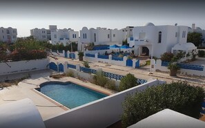 Outdoor pool - Residence Hekma (Fatou)