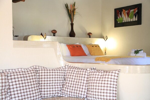 Egyptian cotton sheets, premium bedding, memory-foam beds, desk