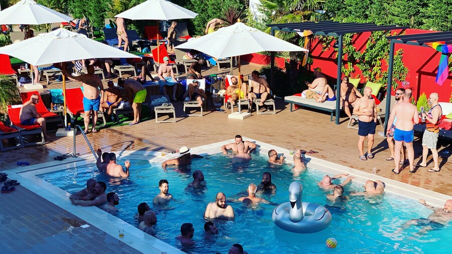 Villa 3 Caparica, Lisbon GAY Beach Hotel