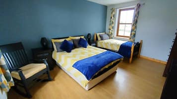 3 Schlafzimmer, Bügeleisen/Bügelbrett, Reisekinderbett, kostenloses WLAN
