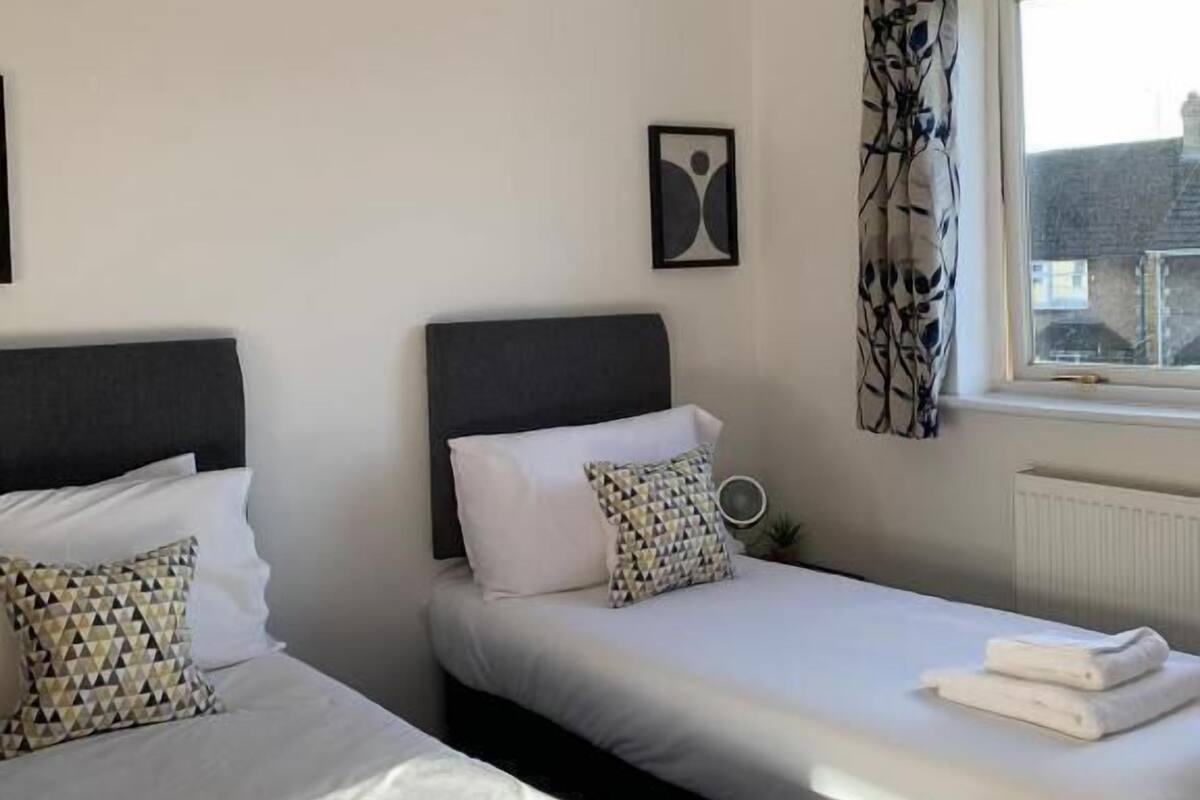 Soundproofing, iron/ironing board (on request), WiFi (free), bed sheets
