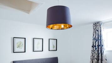 Deluxe Double Room (room 3) | Soundproofing, iron/ironing board, free WiFi, bed sheets