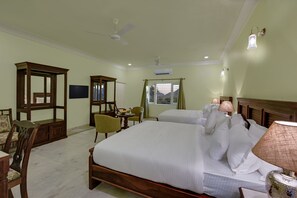 Escritorio y wifi gratis