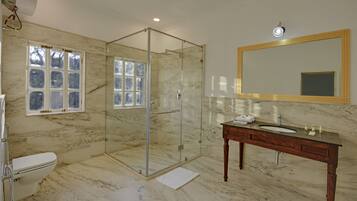 Quarto luxo | Chuveiro