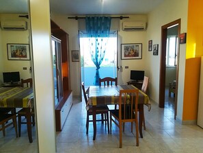 Casa, 1 quarto, sacada, vista para a cidade | Lounge