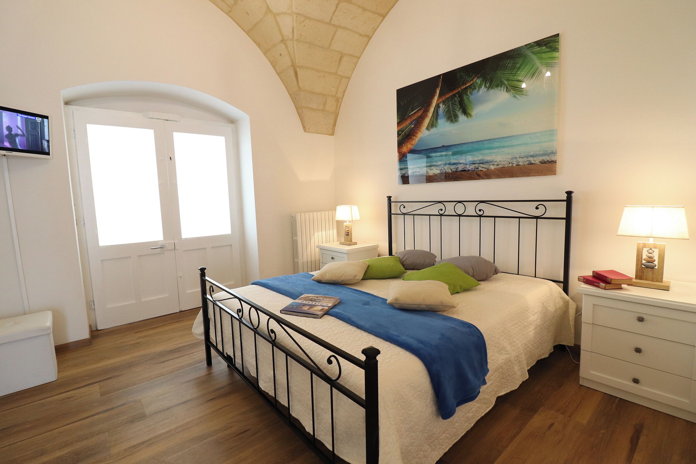 House, 2 Bedrooms, Balcony, City View | 3 bedrooms
