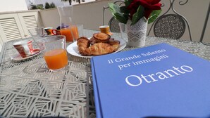 House, 2 Bedrooms, Balcony, Garden View | Outdoor dining - Sabrina Holiday House in Otranto (Otranto)