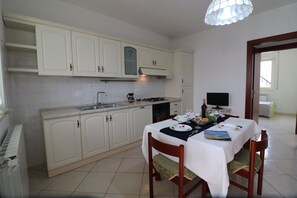 Private kitchen - Sabrina Holiday House in Otranto (Otranto)