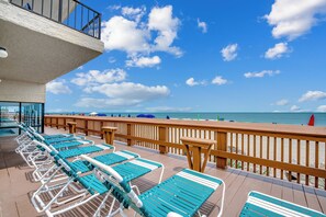 Property grounds - Atalaya Towers 103 - Oceanfront in Garden City Beach (Garden City)