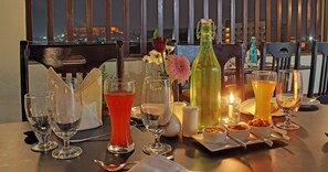 Family dining - Trulyy Rudransh inn (Jodhpur)