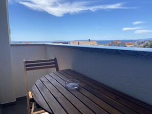 Appartement Classique, 1 chambre, balcon | Balcon