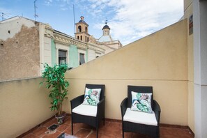 Terrace/patio - Old Town Penthouse, Walk to Beach (Alicante (Alacant))