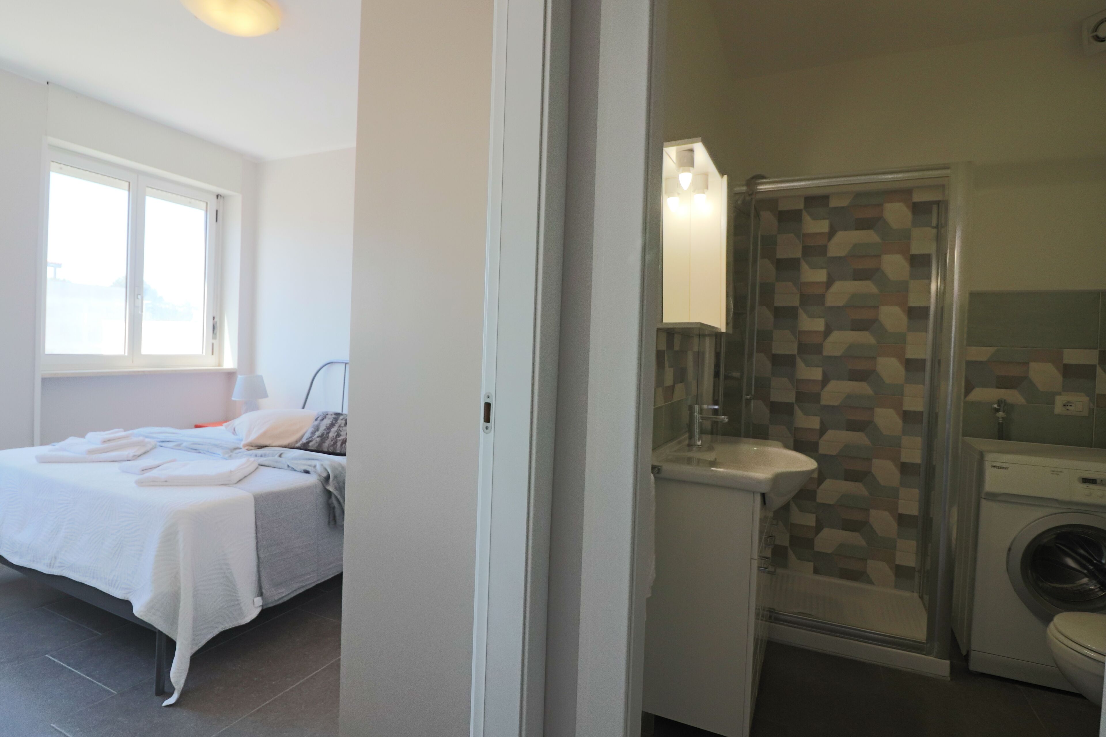House, 2 Bedrooms, Balcony, City View | Bathroom