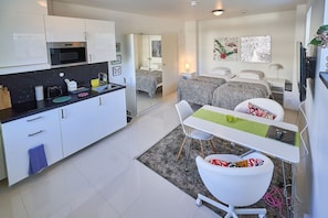 Apartament empresarial | 1 dormitori, llençols de cotó egipci i roba de llit d'alta qualitat