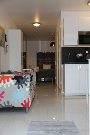 Apartamento Business | Sábanas de algodón egipcio y ropa de cama de alta calidad