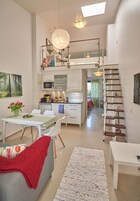 Apartment, Mezzanine | Living area | Plasma TV, heated floors