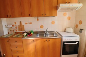 Ferienhaus, 2 Schlafzimmer, Balkon, Stadtblick | Innenbereich