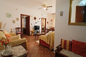 Casa, 2 camere da letto, balcone, vista città | Lounge