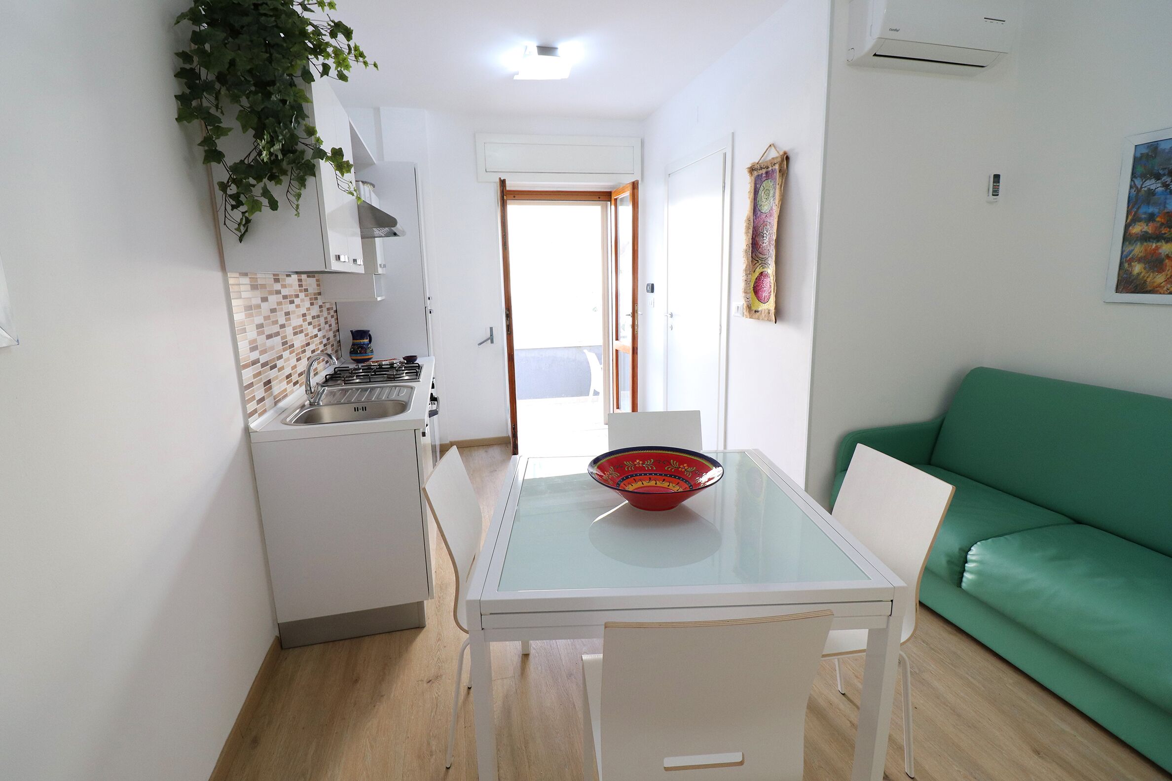 House, 1 Bedroom, Balcony, City View | Interior