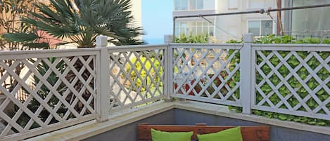 Maison, 1 chambre, balcon, vue ville | Enceinte de lâhĂ©bergement