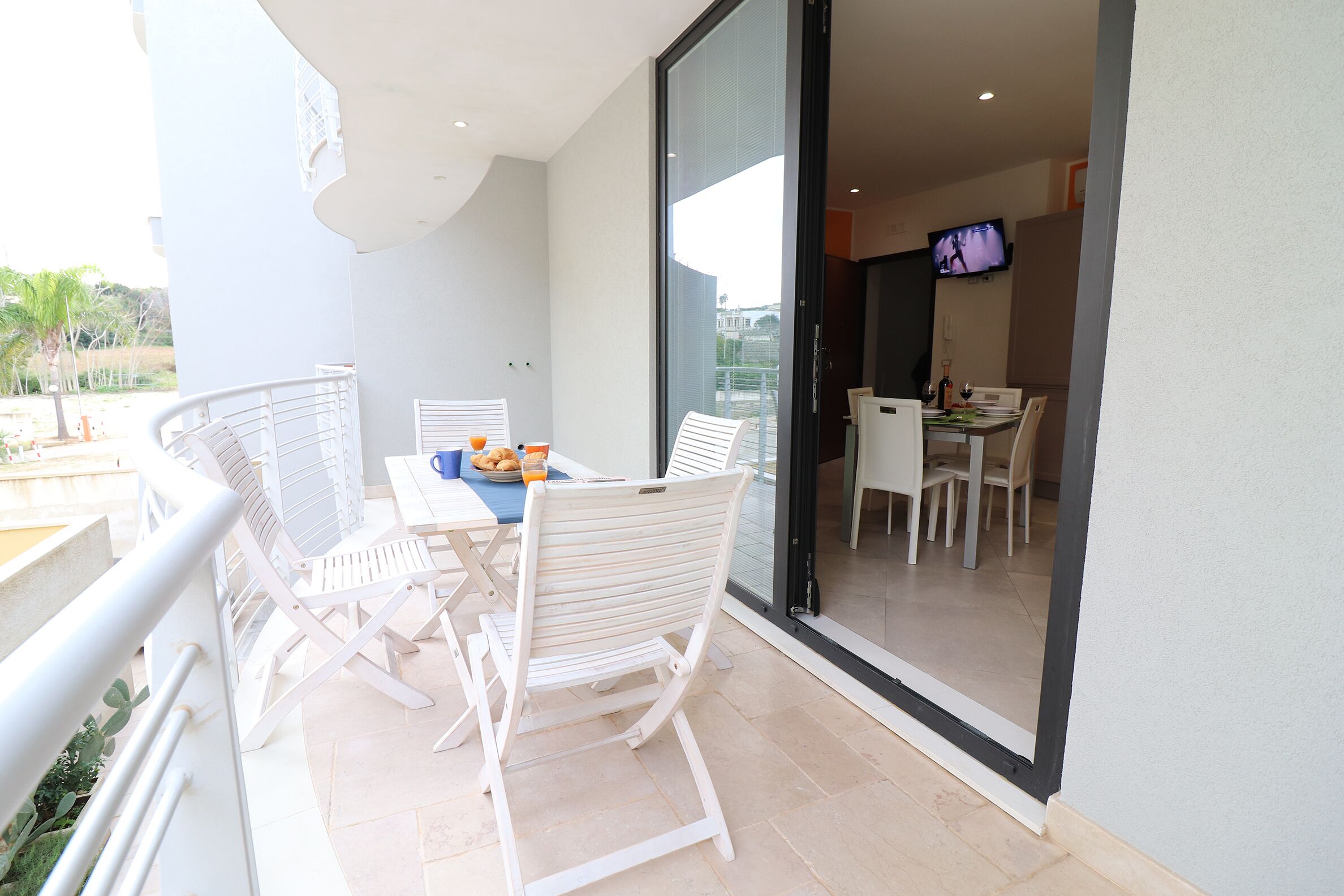 House, 2 Bedrooms, Balcony, City View | Balcony