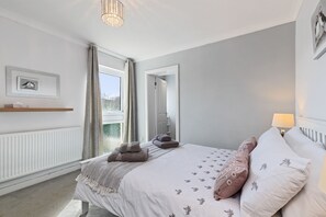 3 Schlafzimmer, Bügeleisen/Bügelbrett, kostenloses WLAN, Bettwäsche