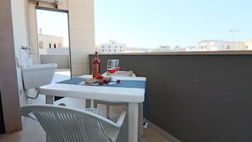 Ferienhaus, 2 Schlafzimmer, Balkon, Stadtblick | Balkon