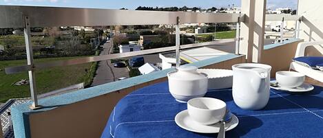 Ferienhaus, 2 Schlafzimmer, Balkon, Stadtblick | Balkon