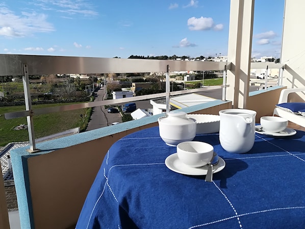 Ferienhaus, 2 Schlafzimmer, Balkon, Stadtblick | Balkon